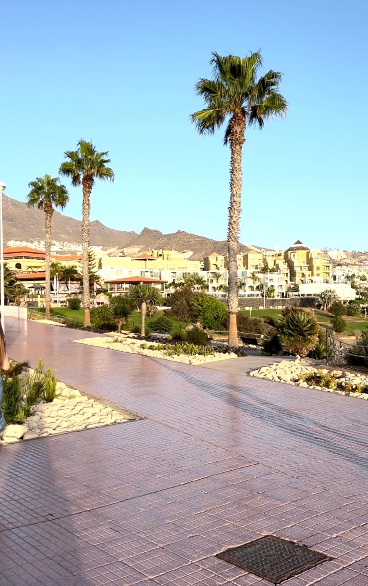 Lovely Sunny Apartment Costa Adeje  Esterno foto